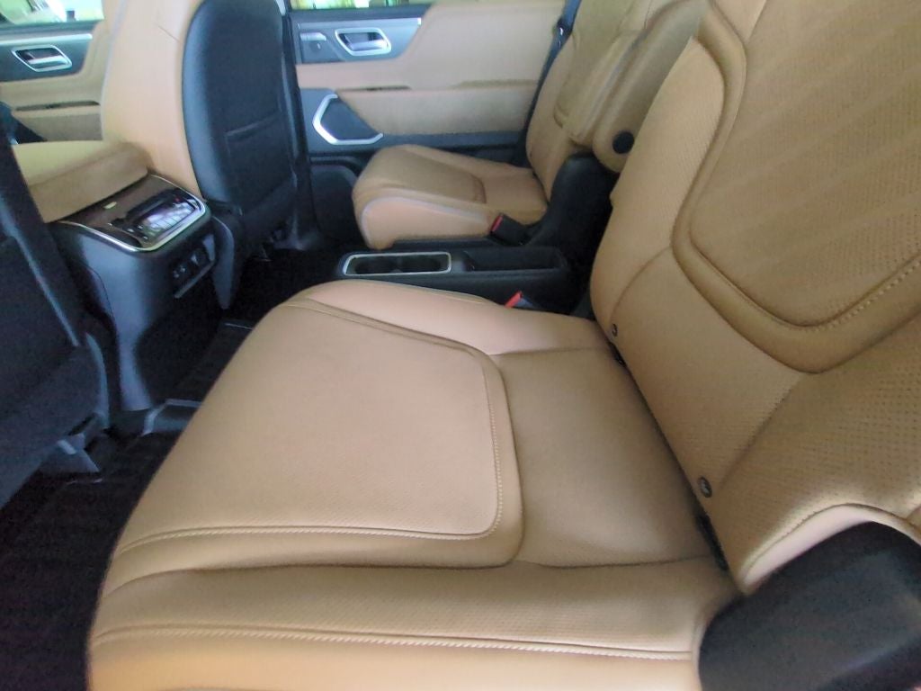 2027 INFINITI QX80 Luxe 2WD