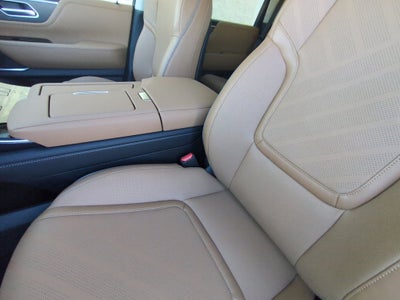 2027 INFINITI QX80 LUXE