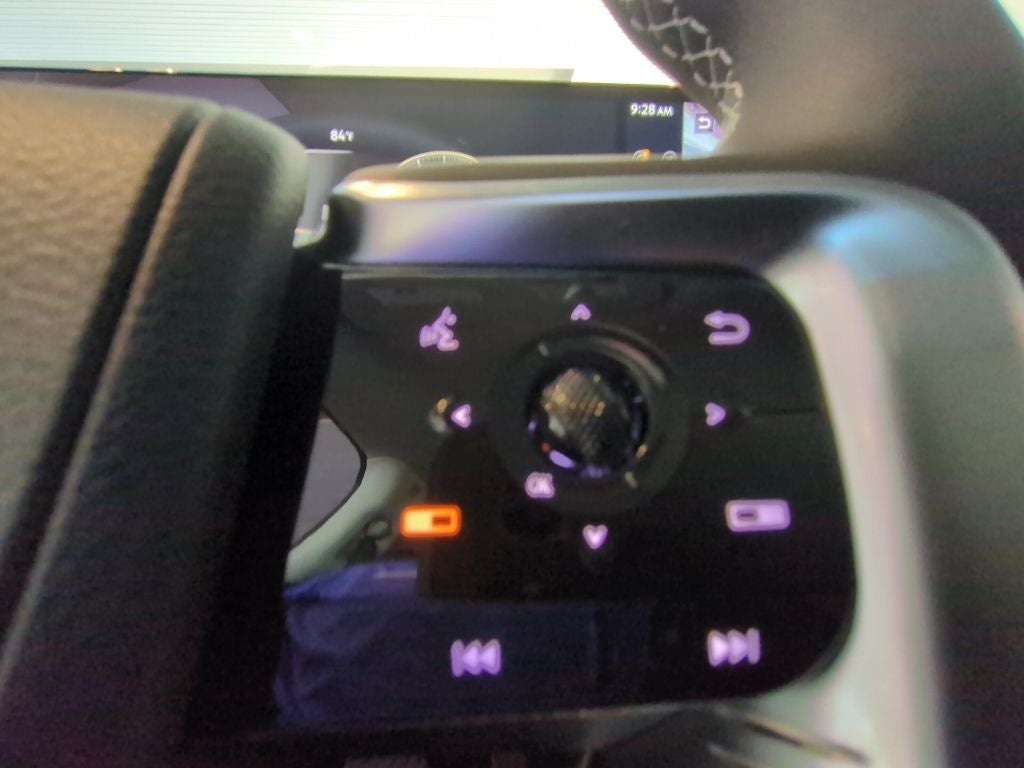 2027 INFINITI QX80 Luxe 2WD