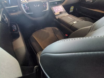 2027 INFINITI QX80 Luxe 2WD