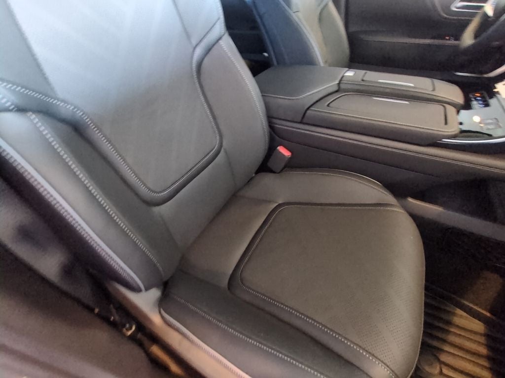 2027 INFINITI QX80 Luxe 2WD