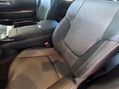 2027 INFINITI QX80 Luxe 2WD