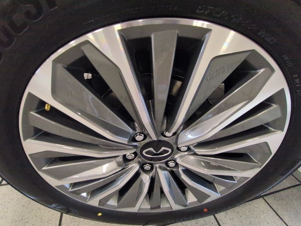 2026 INFINITI QX80 Luxe 2WD