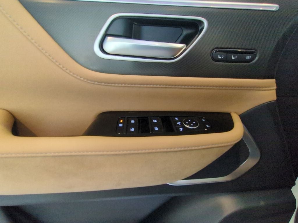 2027 INFINITI QX80 Luxe 2WD
