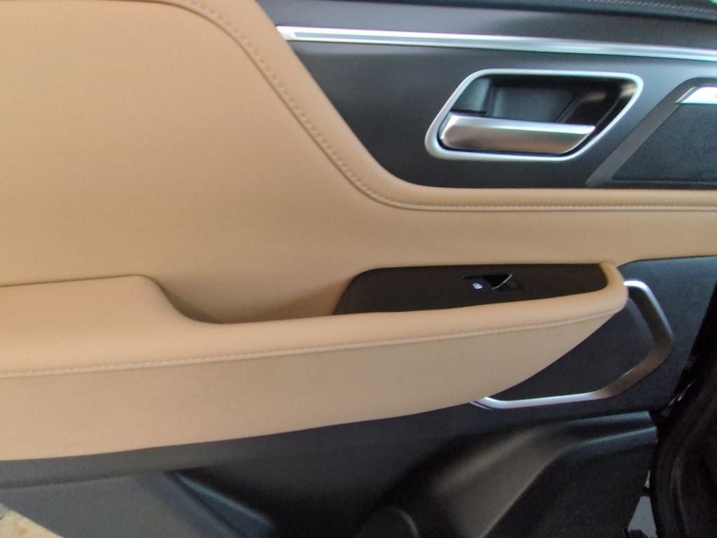 2027 INFINITI QX80 Luxe 2WD