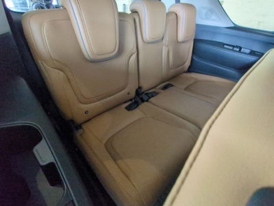 2027 INFINITI QX80 Luxe 2WD