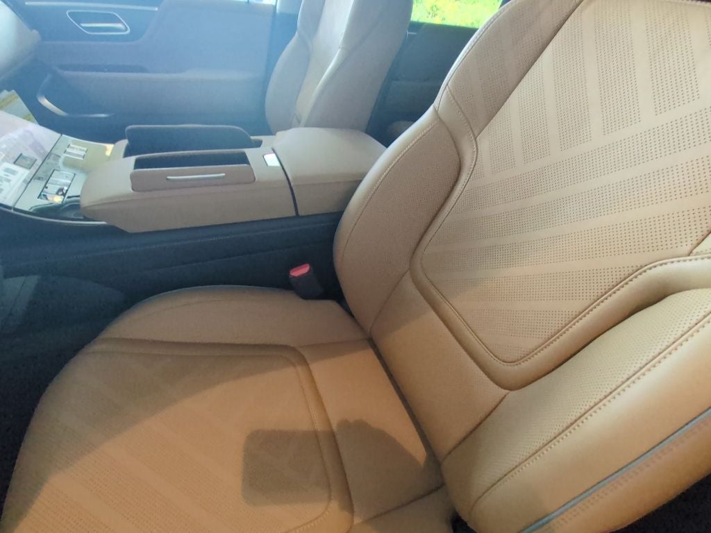 2027 INFINITI QX80 Luxe 2WD