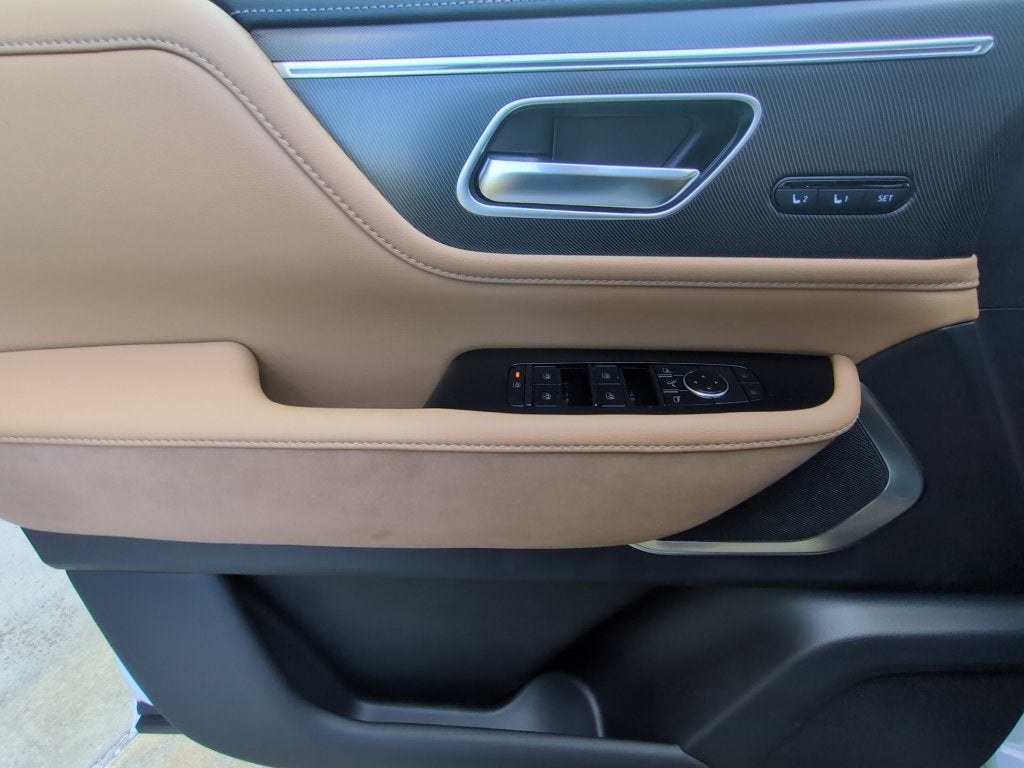 2027 INFINITI QX80 Luxe 2WD