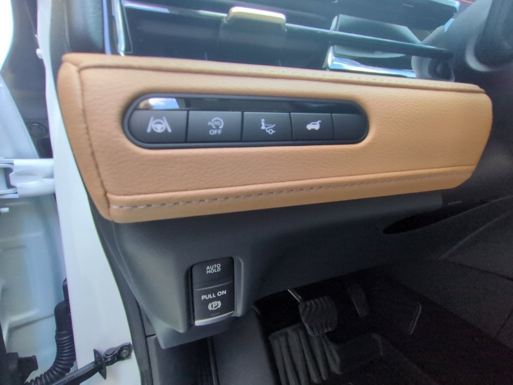 2027 INFINITI QX80 Luxe 2WD