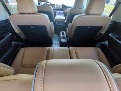 2027 INFINITI QX80 Luxe 2WD