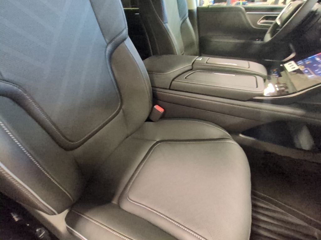 2027 INFINITI QX80 Luxe 2WD