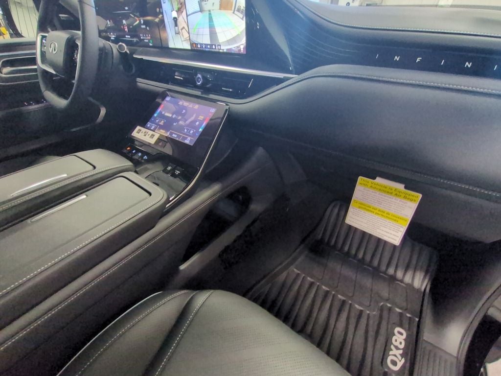 2027 INFINITI QX80 Luxe 2WD