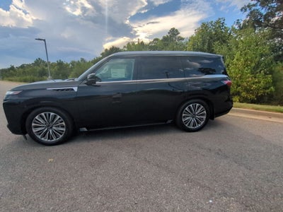2027 INFINITI QX80 Luxe 2WD