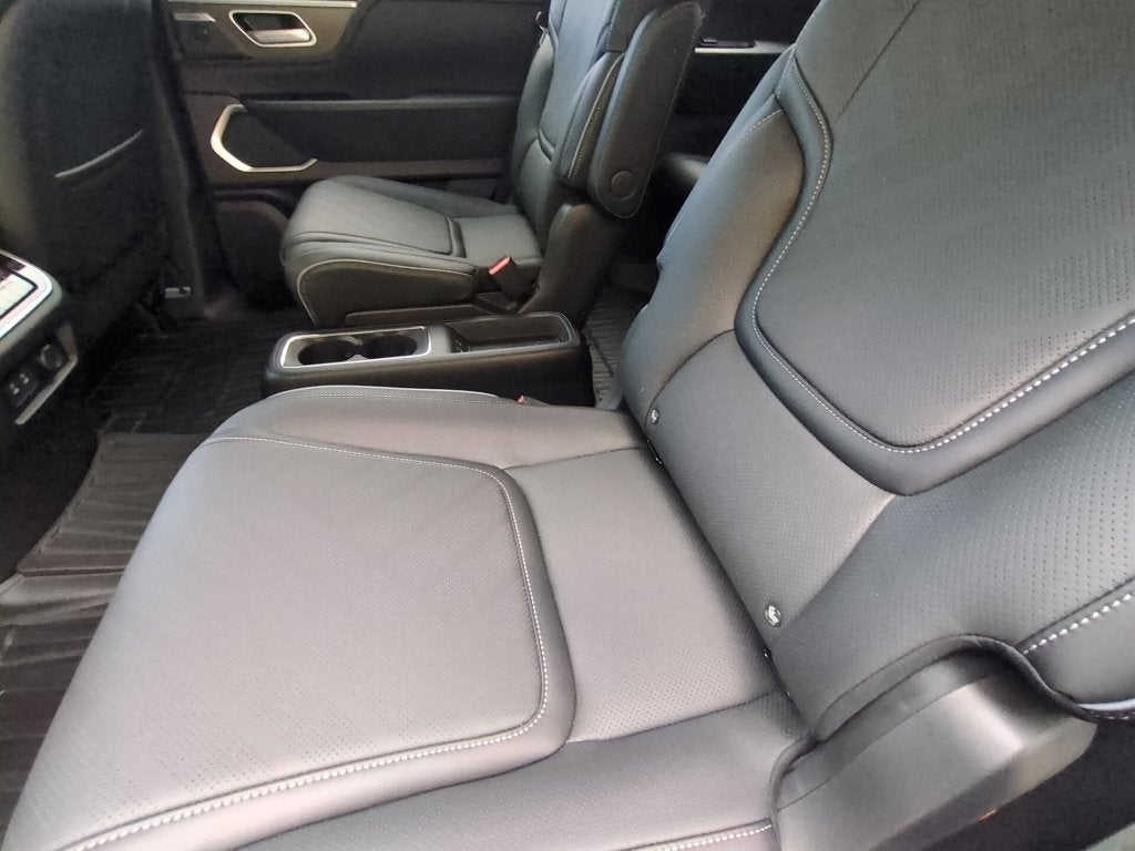 2027 INFINITI QX80 Luxe 2WD