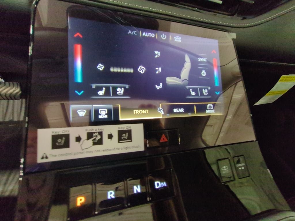 2026 INFINITI QX80 LUXE