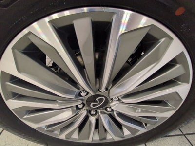 2026 INFINITI QX80 LUXE