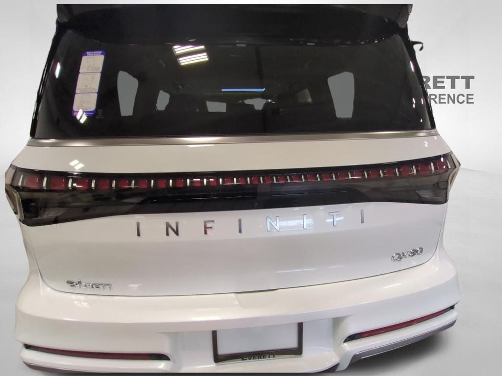 2026 INFINITI QX80 Luxe 2WD