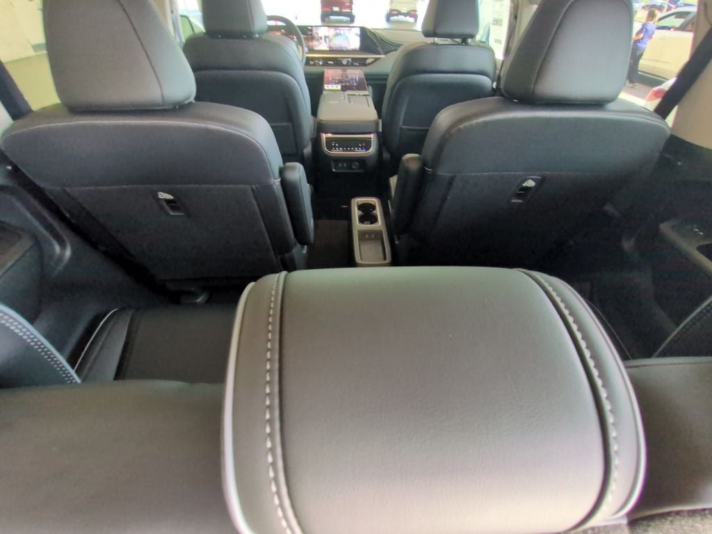 2027 INFINITI QX80 Luxe 2WD