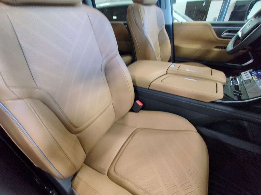 2026 INFINITI QX80 Luxe 2WD