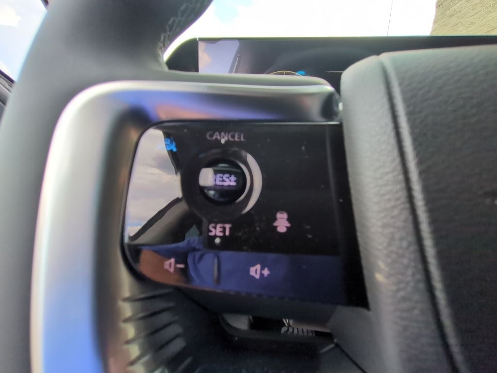 2027 INFINITI QX80 Luxe 2WD