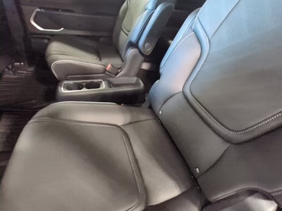 2027 INFINITI QX80 Luxe 4WD
