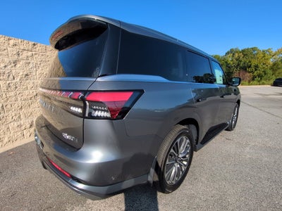 2027 INFINITI QX80 Luxe 4WD