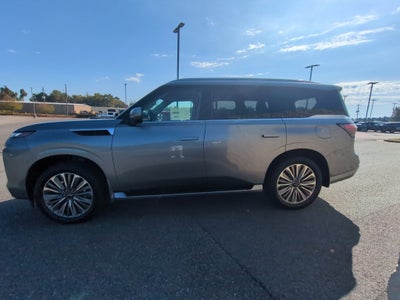 2027 INFINITI QX80 Luxe 4WD