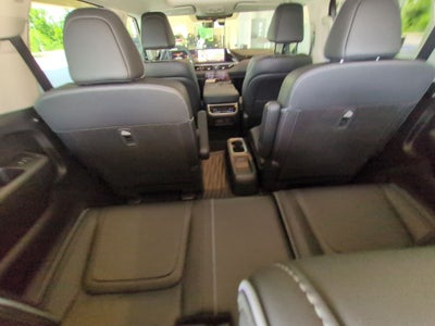2027 INFINITI QX80 Luxe 4WD