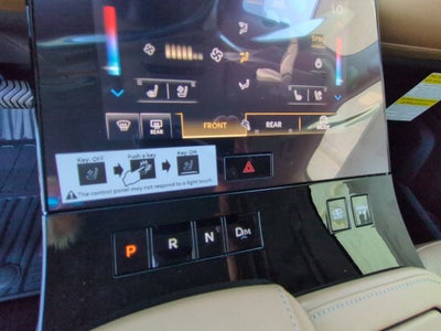 2027 INFINITI QX80 Luxe 4WD