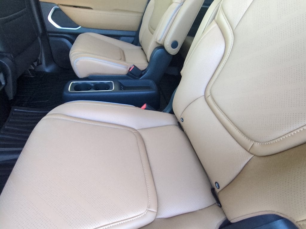 2027 INFINITI QX80 Luxe 4WD