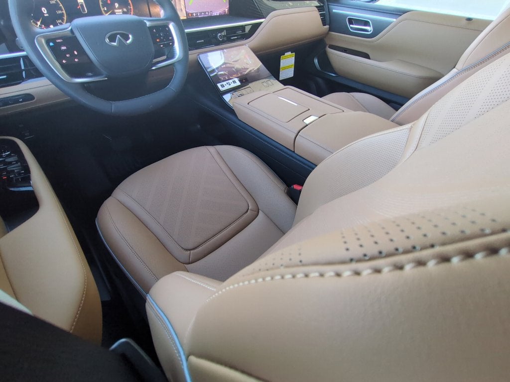 2027 INFINITI QX80 Luxe 4WD