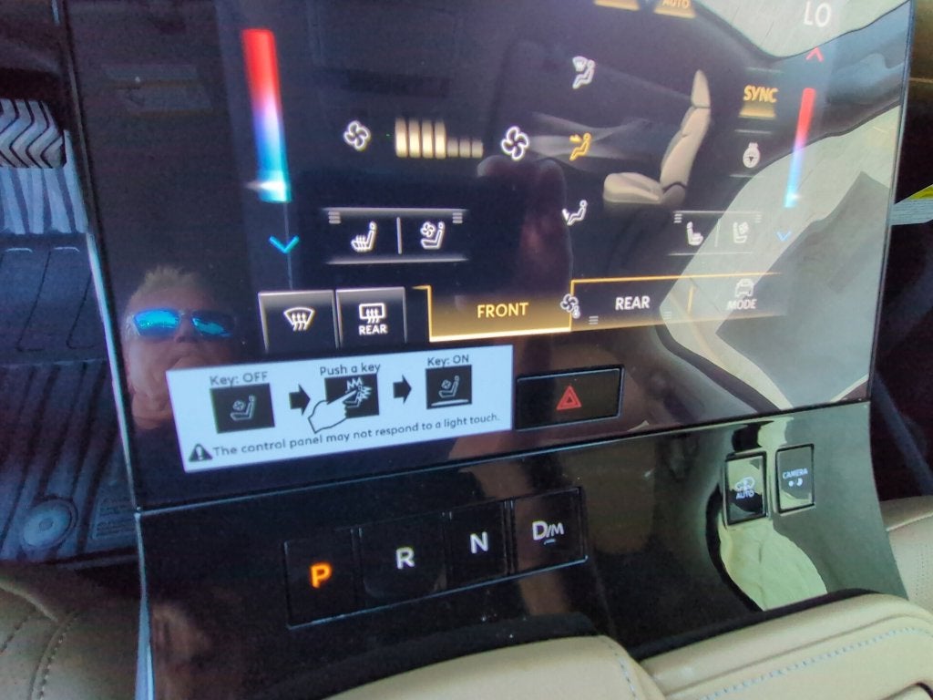 2027 INFINITI QX80 Luxe 4WD