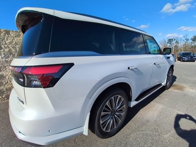 2026 INFINITI QX80 Luxe 4WD