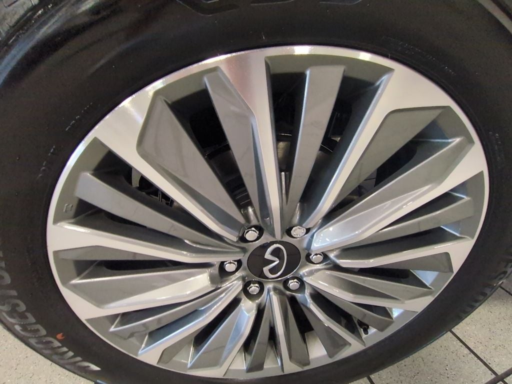 2026 INFINITI QX80 Luxe 4WD