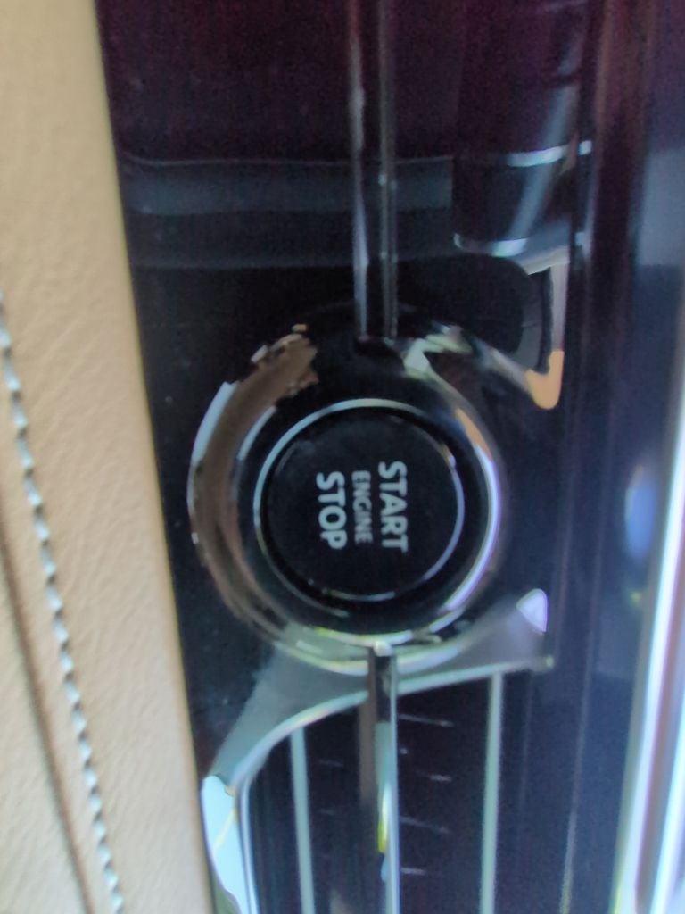 2027 INFINITI QX80 Luxe 4WD