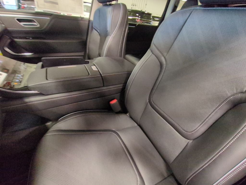 2026 INFINITI QX80 Luxe 4WD