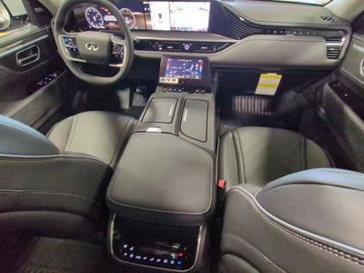 2026 INFINITI QX80 Luxe 4WD