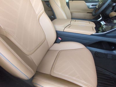 2027 INFINITI QX80 Luxe 4WD