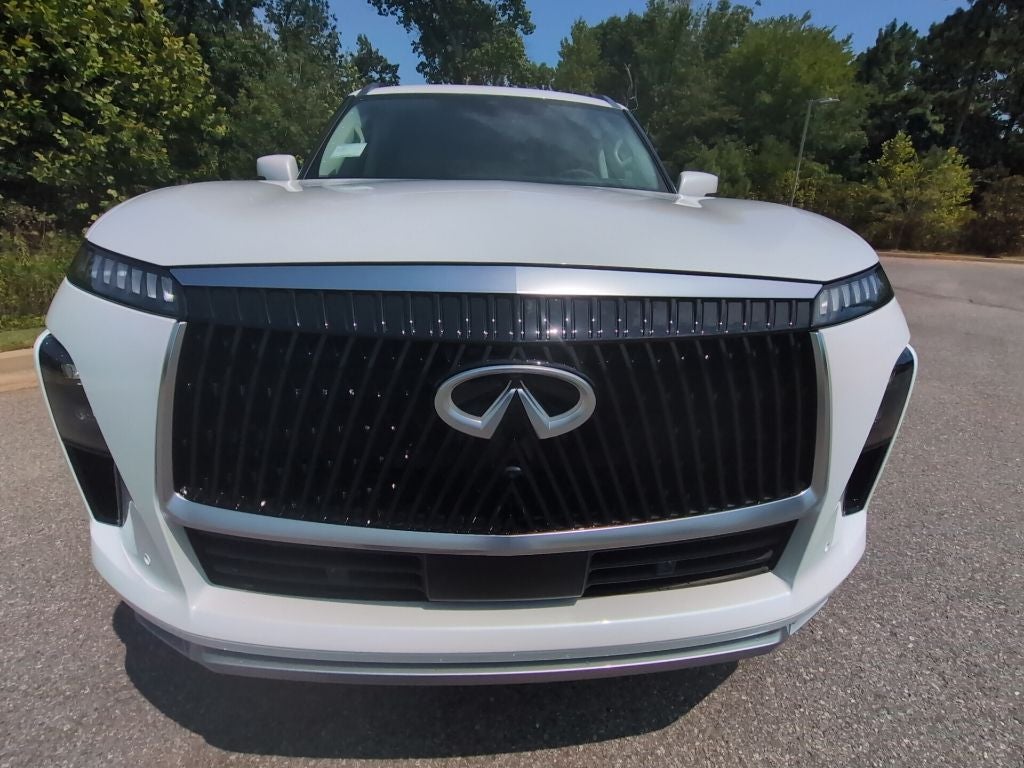 2027 INFINITI QX80 Luxe 4WD