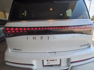 2027 INFINITI QX80 Luxe 4WD