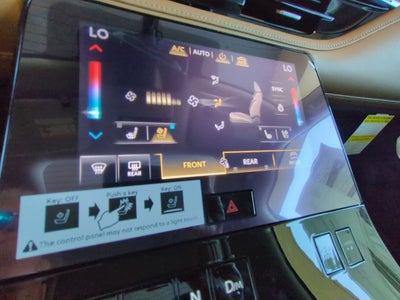 2027 INFINITI QX80 Luxe 4WD