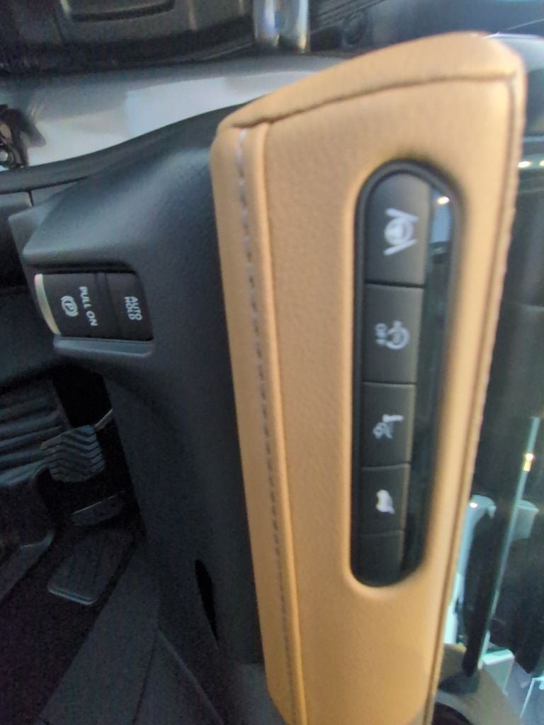 2027 INFINITI QX80 Luxe 4WD