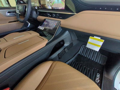 2027 INFINITI QX80 Luxe 4WD