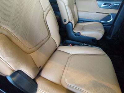 2027 INFINITI QX80 Luxe 4WD