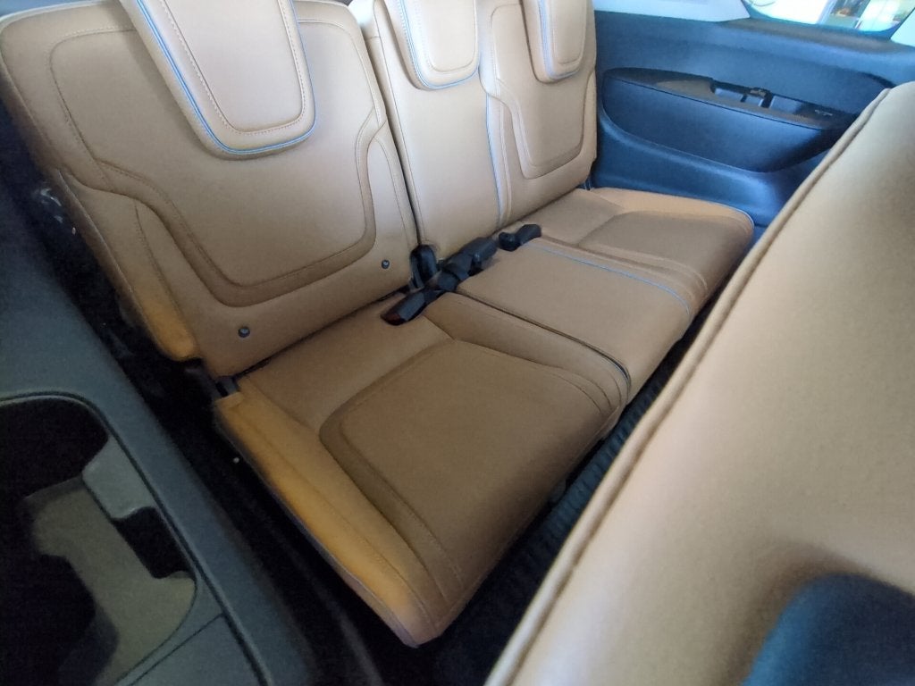2027 INFINITI QX80 Luxe 4WD