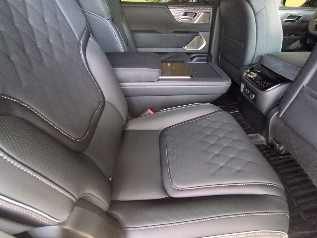 2027 INFINITI QX80 Autograph 4WD
