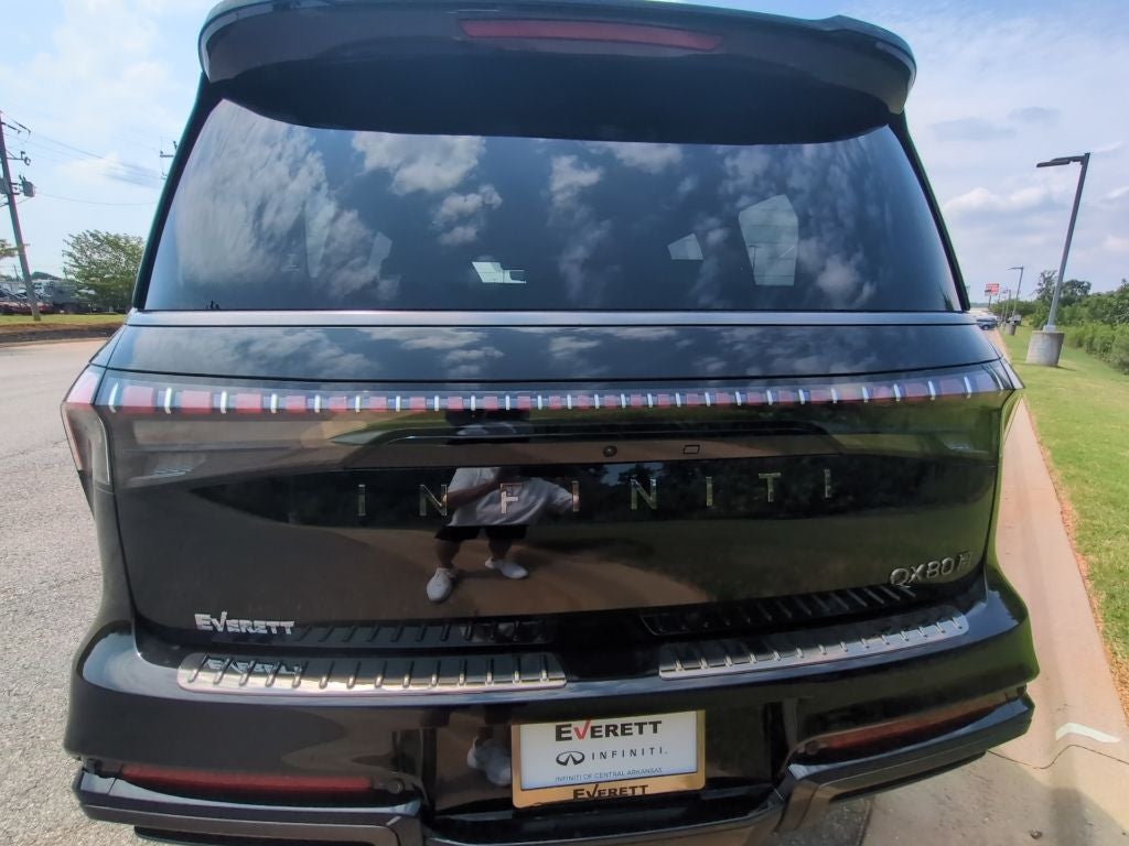 2027 INFINITI QX80 Autograph 4WD