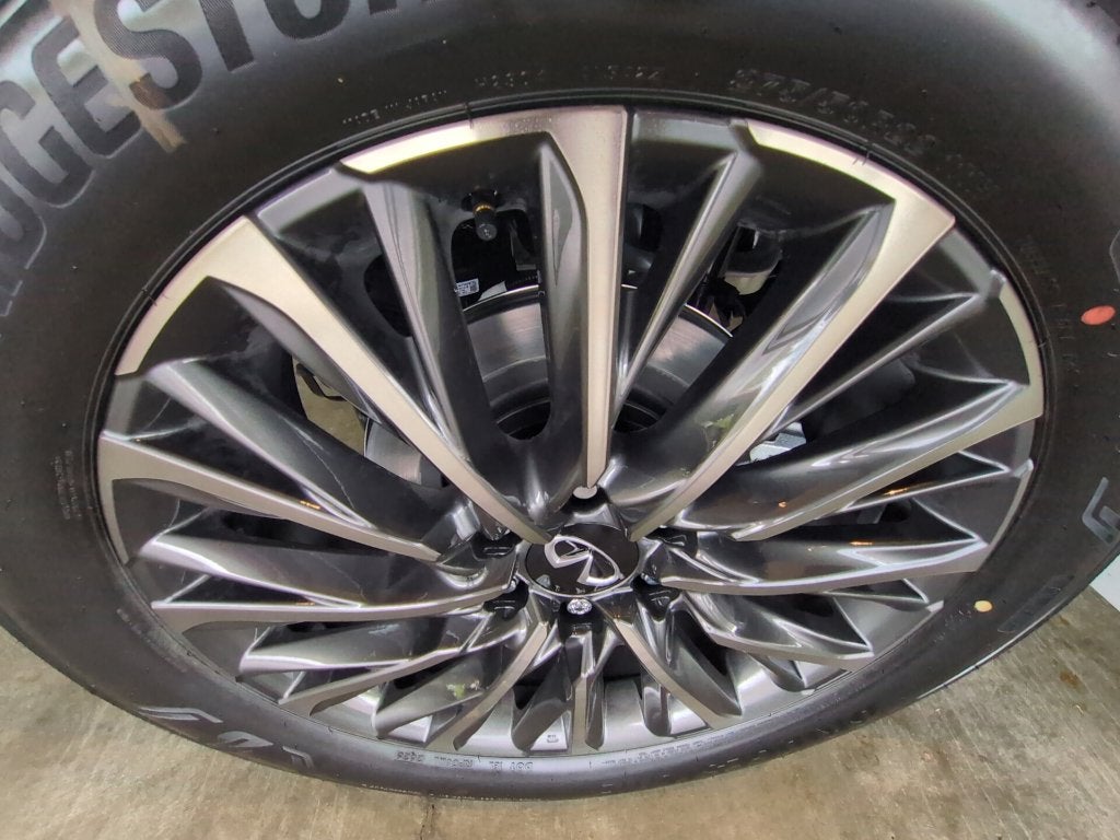 2027 INFINITI QX80 Autograph 4WD