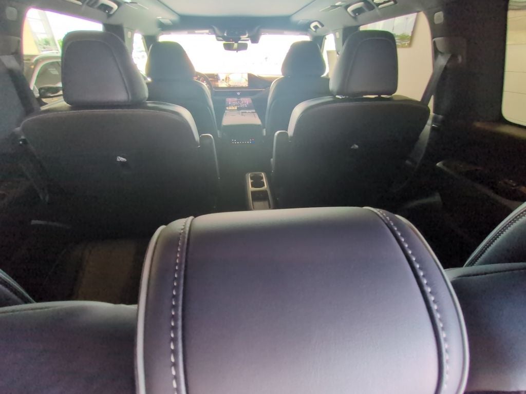 2027 INFINITI QX80 Sport 4WD