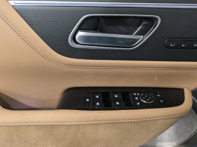 2025 INFINITI QX80 Sensory 4WD